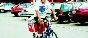 Cyklar land och rike runt 
mot fastighetsskatten