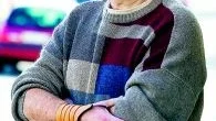 - Jag vill gärna prova på rehabilitering, men när jag sa det till försäkringskassan fick jag svaret att det var de som bestämmer när det är aktuellt, berättar Bernt Eriksson, som är för frisk för sjukpenning, enligt försäkringskassan, och för sjuk för A-kassa.
Foto: Robert Svensson (011-200 463)
robert.svensson@folkbladet.se