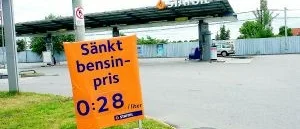 Sänker priset på rekorddyr bensin