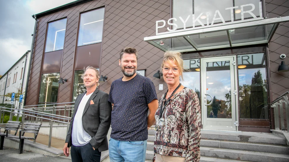 Chefsöverläkare på psykiatriska kliniken, Erling Åby Hedenius här tillsammans med enhetscheferna för heldygnsvården, Anders Grundvik och Anna Fritz-Henziger.