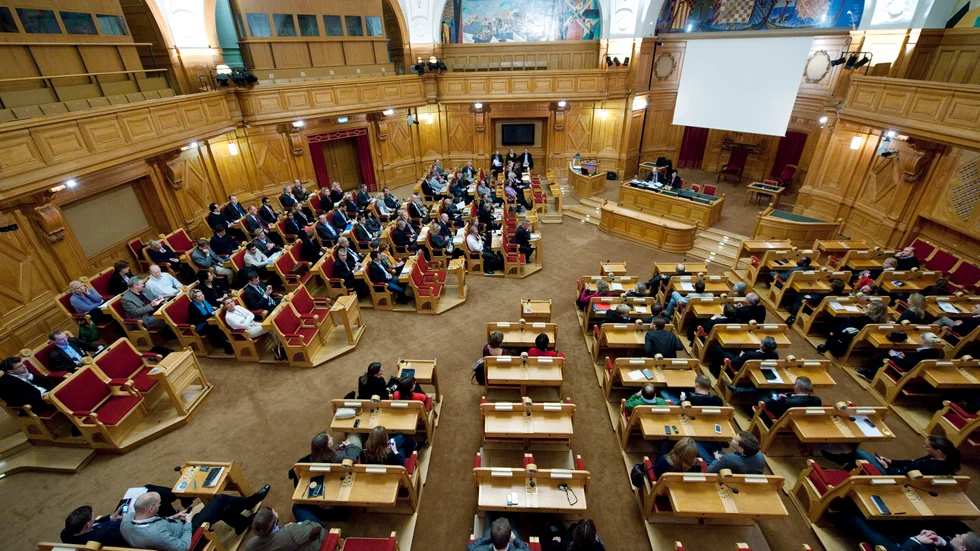 Sverigedemokraterna får ta över förstakammarsalen i riksdagen från Moderaterna som gruppmöteslokal eftersom det nu, efter valet, är SD som är riksdagens näst största parti. Arkivbild.