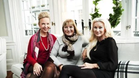 Gaby Borglund, Grete Qviberg och Tone Oppenstam medverkar i "Ladies på Östermalm" i TV 4 Plus. Foto: Mikael Andersson/Scanpix