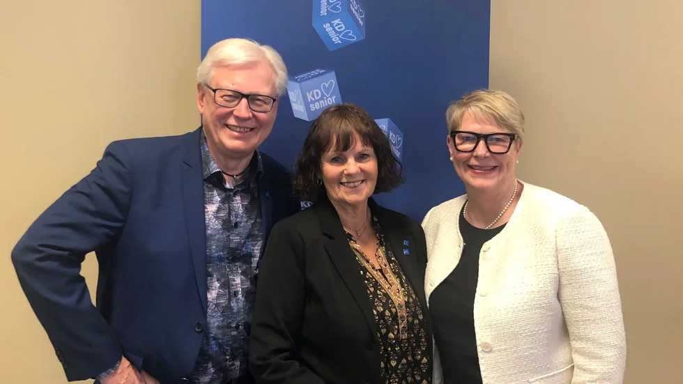 Den lokale KD-politikern Anders Andersson tillsammans med Birgitta Södertun och Birgitta Nordvall.