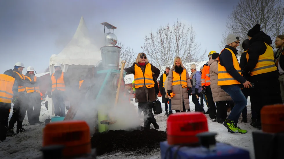 Åsa Mistrén Kämpe har längtat efter den här dagen, när nya Fenomenmagasinet ska börja byggas. "Det har varit en 'bumpy road' hit, men nu ser vi bara framåt", säger hon.  