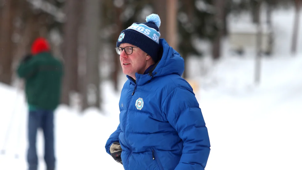 Ulf Nilsson är spåransvarig i LSK. "Jag hoppas på en kall februari".