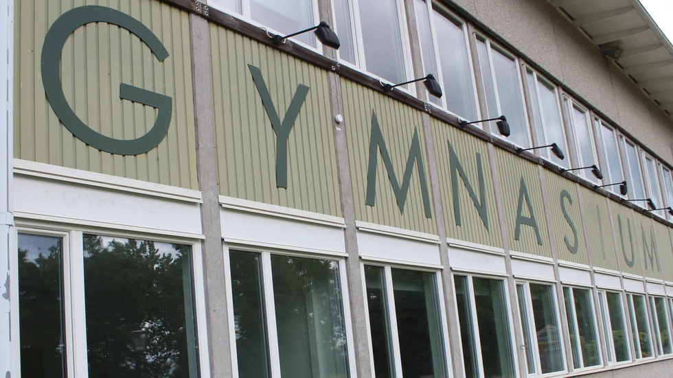 Västerviks Gymnasium har drabbats av utmaningarnas konsekvenser. På bilden fattas ett "i", vi vet i dagsläget inte om det beror på poängjakten eller inte.