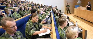 Skolstart: Första dagen i skolbänken för kronprinsessan Victoria