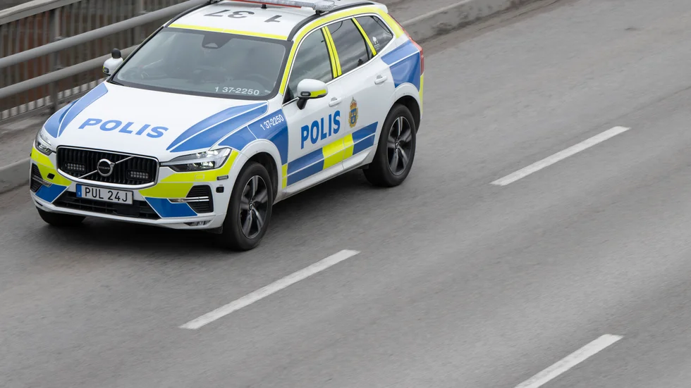 Även kvinnpr dras i gängen. 