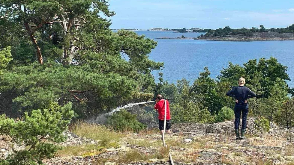 Räddningstjänsten från Arkösund ryckte ut i sällskap med Sjöräddningssällskapet.