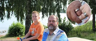 Staffans vigselring försvann – hittades av 10-åriga dykaren Karl
