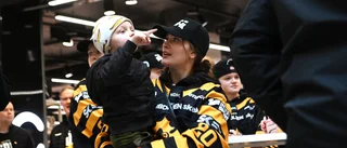 Firandet fortsätter för kvalhjältarna: ”Helt fantastiskt”