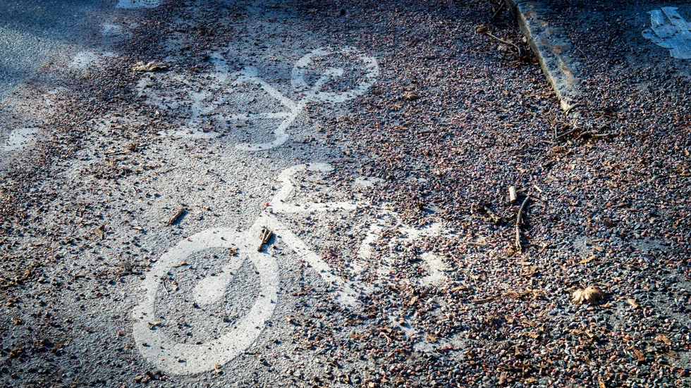 Insändarskribenten efterlyser cykelvägar bland annat till Nävekvarn.