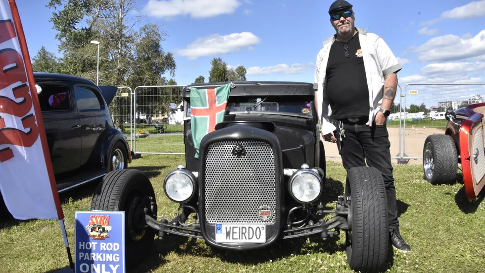 "En riktig hot rod anser jag blir aldrig färdig", säger Dennis Svensson.