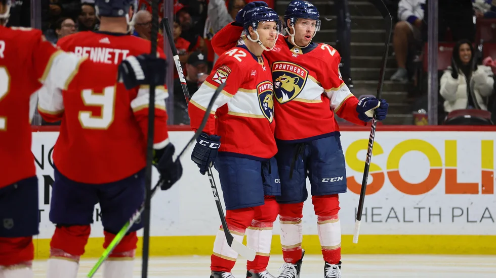 Gustav Forsling hyllas som en av NHL:s bästa backar. Inatt är det upp till bevis när hans Panthers möter Boston Bruins i den andra rundan av Stanley Cup-slutspelet. 