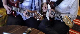 Per och Jonas lär ut gitarrspel på internet