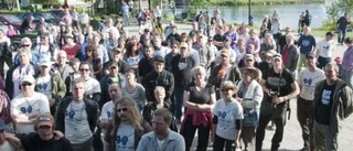 Manifestation mot planerat vattenkraftverk