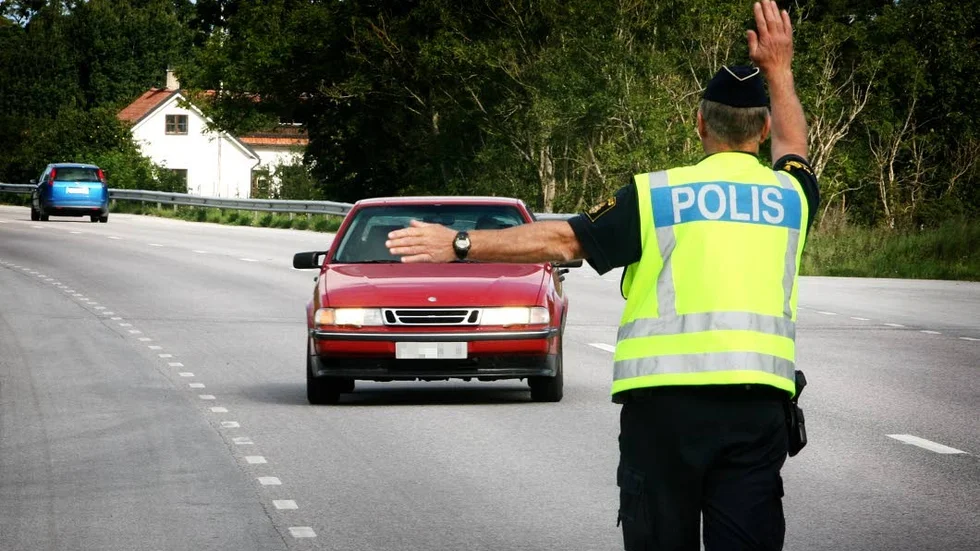 Kontroller. Polisen genonmförde under måndagen flera trafikkontroller runt om i länet.