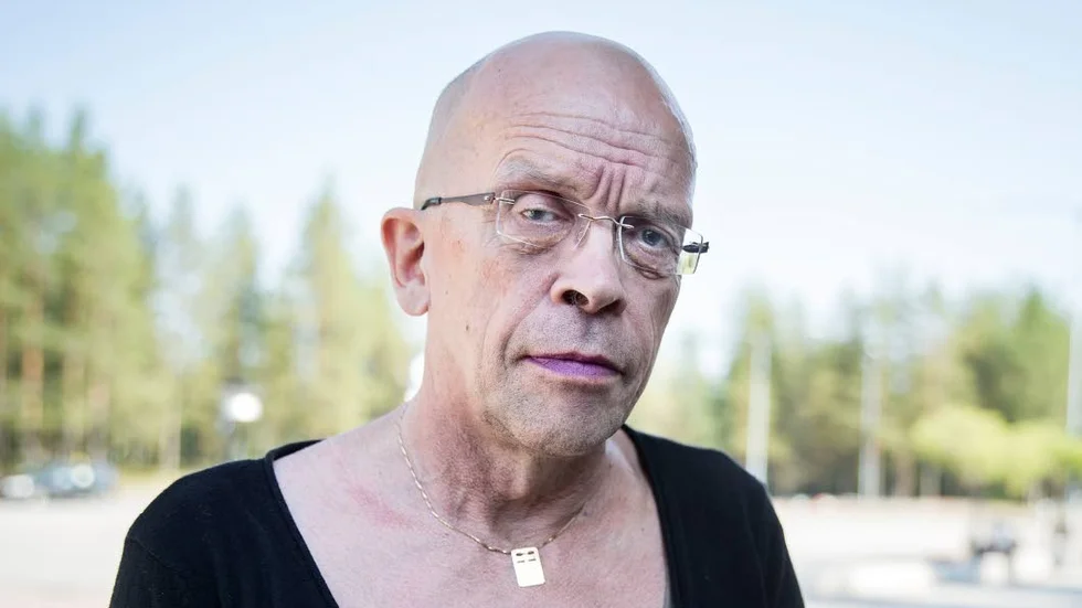 Förhandlingsposition. Sametingets ordförande Stefan Mikaelsson menar att en anslutning till ILO 169 skulle kunna ge det samiska folket en formell förhandlingsposition och konsultation med regeringen.