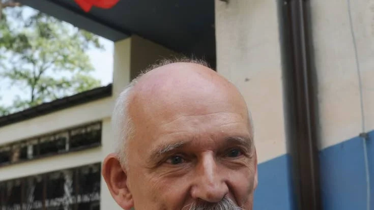 Snack. Den högerpopulistiske EU-parlamentarikern Janusz Korwin-Mikke höll ettt rasistiskt anförande i EU-parlamentet.
