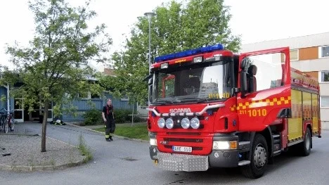 Räddningstjänsten fick rycka ut på fredagskvällen efter en rökutveckling till följd av mat som bränts vid.