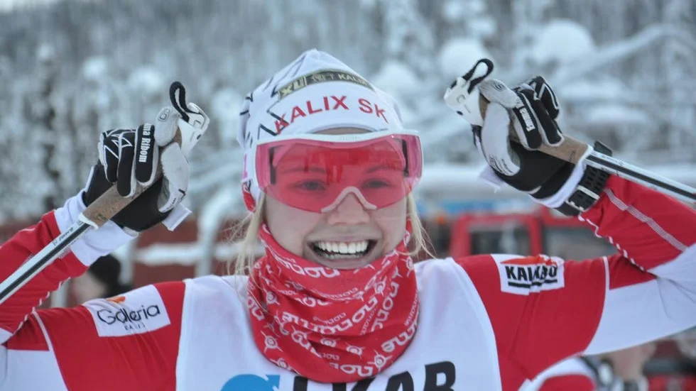 Talangen. Emma Ribom från Kalix imponerade stort i premiärtävlingarna i Gällivare.