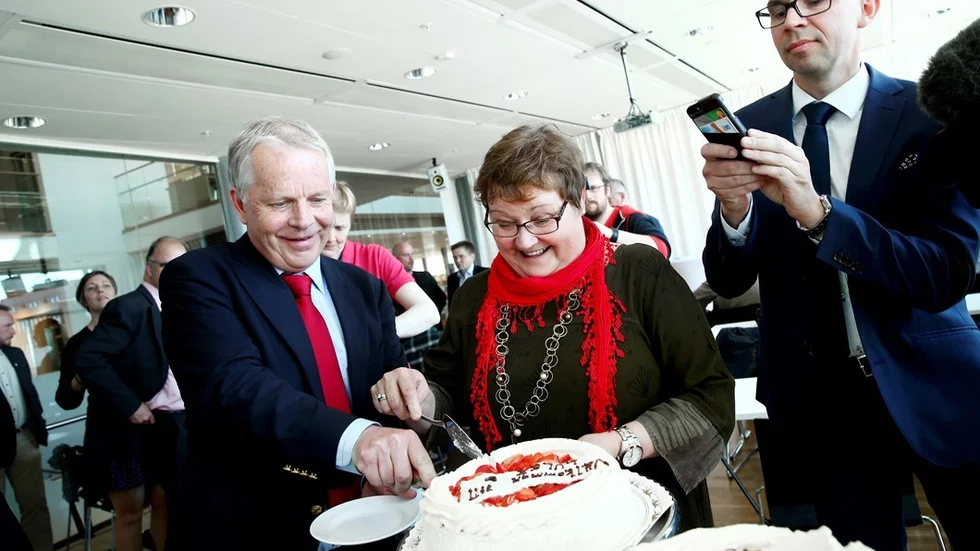 Rikshems VD Jan-erik Höjvall , kommunalråden Yvonne Stålnacke och Niklas Nordström