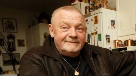 Donald Öberg är arg och besviken på Radio Norrbotten. Orsaken är att han ännu inte fått det hockeyspel som ägts av bröderna Salming och som han ropade in på en auktion i nämnda radiokanal för en månad sedan. Öberg sålde sedan spelet vidare, med vinst, och den vinsten skulle gå till ett barnhem i Goa. Men, som sagt, ännu har han inte sett skymten av spelet. (Arkivbild)