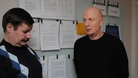 BRA. "Personalen agerade föredömligt men visst önskar man att de inte ska behöva utsättas för händelser som den här", säger Tomas Fjellvind t.h. Mats Öhman t.v är chef för en av avdelningarna.