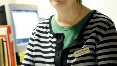 Annalena Eriksson, ordförande för Kommunal i Piteå, tror att sjukpenningen kommer att klippas för många långtidssjukskrivna efter årsskiftet. LO och TCO instämmer och kräver att en utförsäkringsspärr snarast ska införas. (Arkivbild) FOTO: Maria Johansson