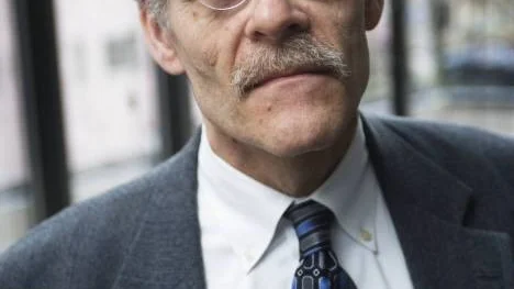 Riksbankschefen Stefan Ingves har inte slagit av på takten när det gäller att sänka reporäntan för att skapa förutsättningar för att vända  lågkonjunkturen. Nu sänks den med 0,5 procent. (Arkivbild)