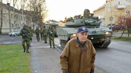 FÖRSVARA KÄRNUPPDRAGET. Det kan bli dyrt att spara på försvaret.