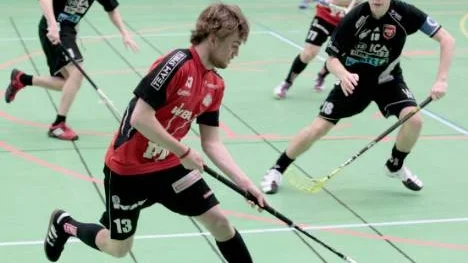 Elias Nyström gjorde två av målen när Wibax Patriot i går kväll förlorade mot serieettan Skellefteå med uddamålet, 6-7. (Arkivbild)