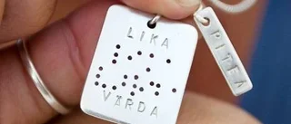 Halsband för lika värde uppmärksammas