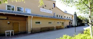 Kommunen kräver sänkt fastighetsskatt