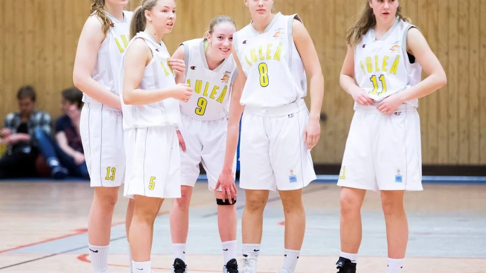 Första segern. BG Luleå vann under söndagen mot KFUM Central. Lagets första seger i superettan.