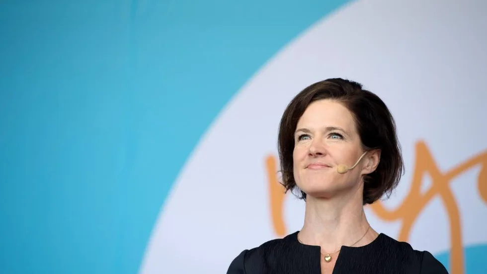 AKB. Anna Kinberg Batra borde glädjas åt opinionssiffrorna anser Inge JOhansson.