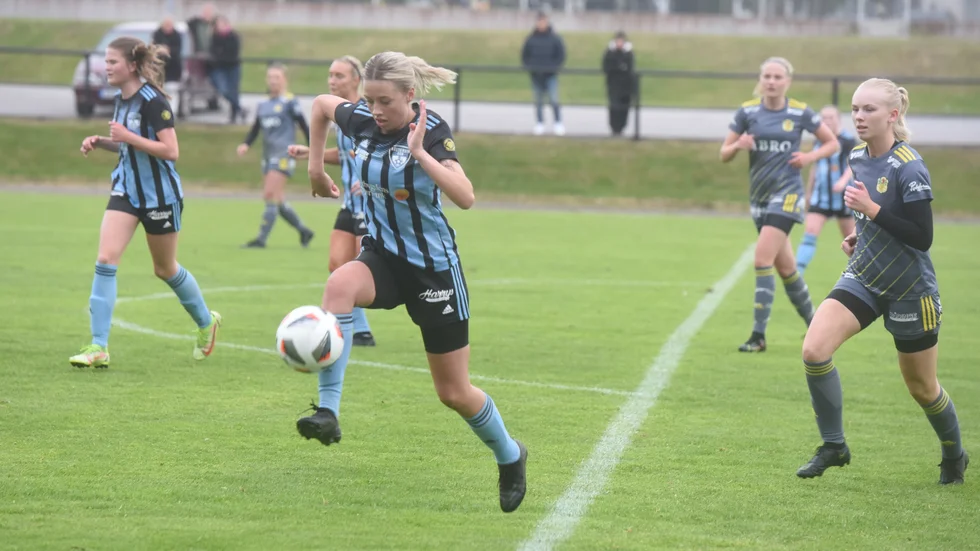 Sara Ströberg gjorde Västerviks mål i förlusten mot Färjestaden.
