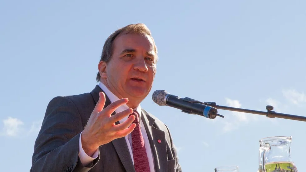 Sveriges statsminister Stefan Löfven. Trots ett mycket svårt läge med ett extremt parlametariskt läge och en borgerlighet helt utan vilja att samarbeta går det bra för Sverige tack vare den socialdemokratisk ledda regeringen.