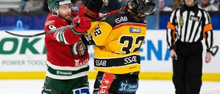 Stängdes inte av – men spelar ändå inte • Rönnberg petar Tomkins – ger Luleå Hockey-floppen chansen
