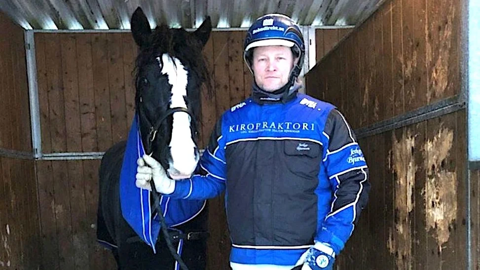 Jerker Bjurmans M.P.Domino tog sin tredje seger som storfavorit i Boden.