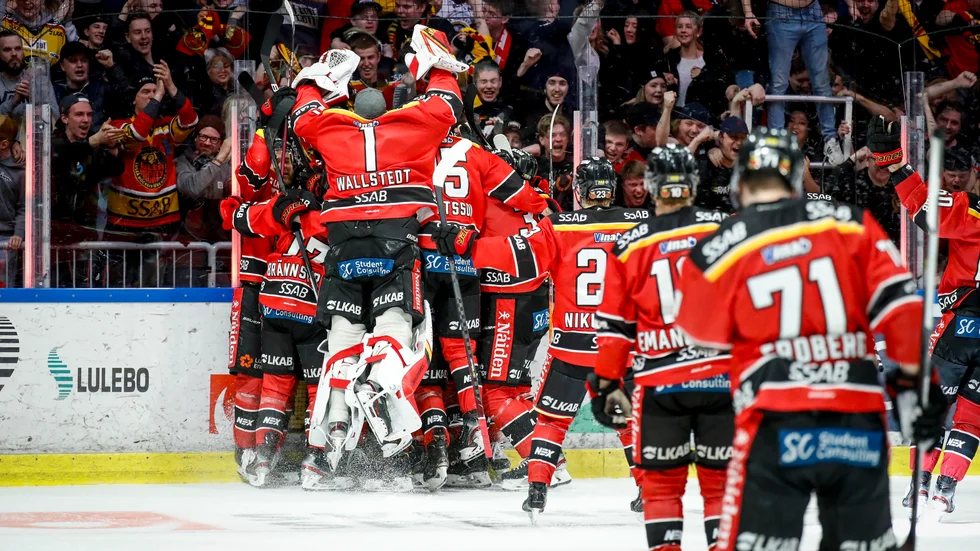 Luleåjubel efter kvartsfinalssegern mot Örebro.