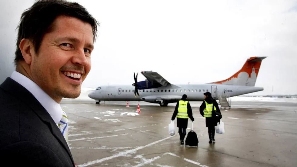 ”Jantelagen” lever och frodas i den lilla ankdammen Gotland, skrev Ola Mattsson i en insändare där han framhöll att de lokala "icke experterna" hade väl så adekvata kunskaper för uppdraget att analysera Gotlands framtida flygtrafik. Han får nu mothugg av Anna Hrdlicka (L) 