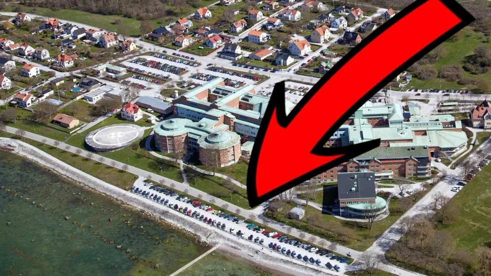 Vid havet nedanför lasarettet finns ett förslag om att man skulle kunna anlägga 100 nya p-platser, enligt Tommy Gardell.