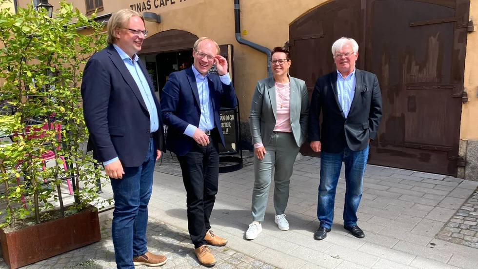 På måndagen presenterade oppositionen sin treårsbudget.