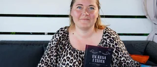 Läraren såg vad som fattades – gav ut egen bok