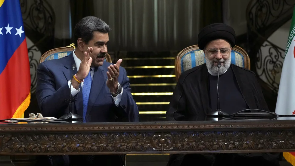 Venezuelas president Nicolás Maduro och Irans president Ebrahim Raisi träffades på lördagen i Irans huvudstad Teheran.