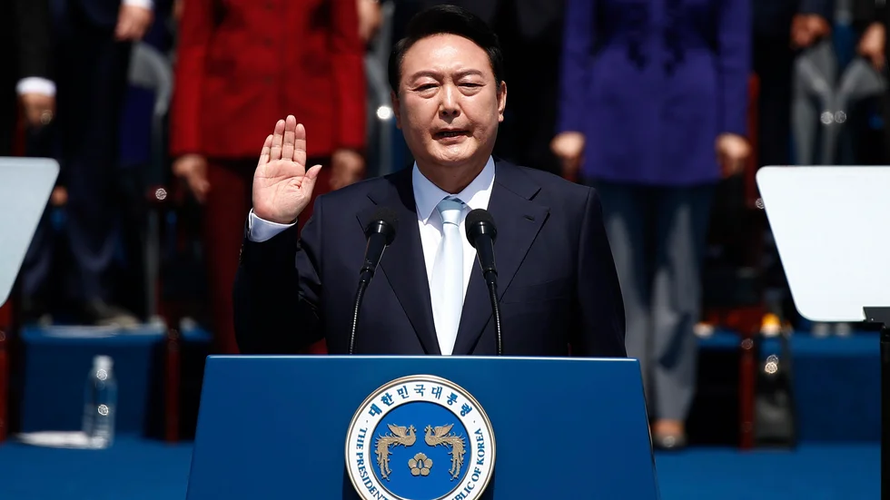 Sydkoreas nye president Yoon Suk-Yeol under installationsceremonin.