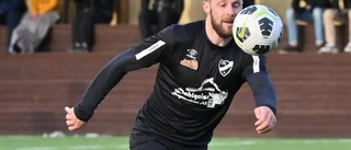 Division IV: Succéstart för topptrio – Linus Larsson bjöd på stor målshow