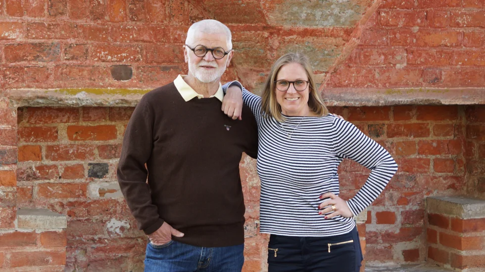 Lars Ekström och Frida Edholm står överst på Konsensus lista inför valet.