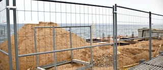 Planerna på sommarkrog vid Kallis strand stoppade igen